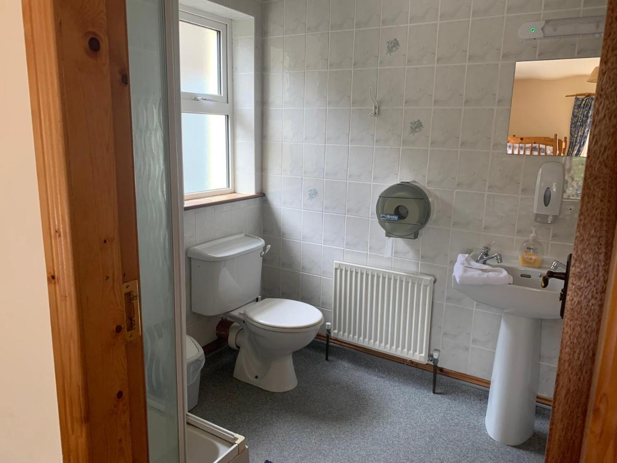 Clare'S Rock Self-Catering Accommodation Carron Eksteriør billede
