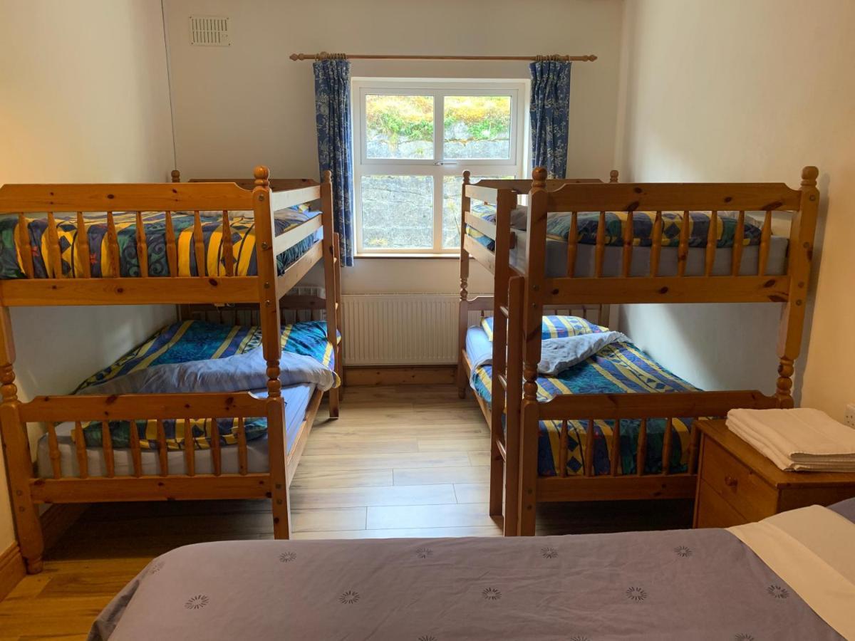 Clare'S Rock Self-Catering Accommodation Carron Eksteriør billede
